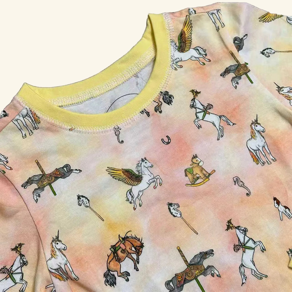 Iconic Horses Mini Lounge Set